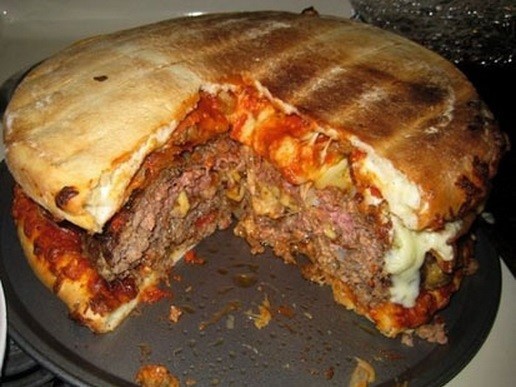 Buono da mangiare? Un pizzaburger, grazie