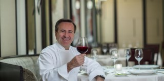 Francia. Per Les Etoiles de Mougins, chef e stelle da tutto il mondo e Pizza gastronomique.