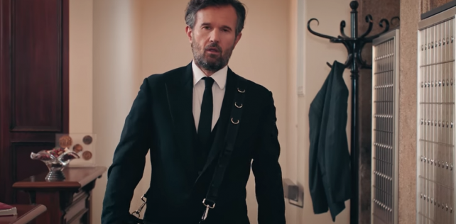 Nel nuovo video di Rovazzi c’è (poco) Carlo Cracco – e a noi piace