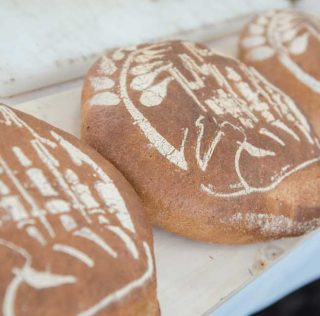 Pane in Piazza 2025 in Duomo a Milano per il Camerun